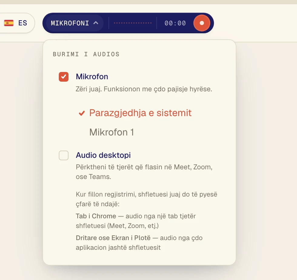 Sigurohuni që Mikrofon është i zgjedhur, pastaj zgjidhni mikrofonin tuaj në listën poshtë tij. Parazgjedhja e sistemit përdor atë që është vendosur në kompjuter. Nëse përdorni kufje me mikrofon, zgjidhini sipas emrit.